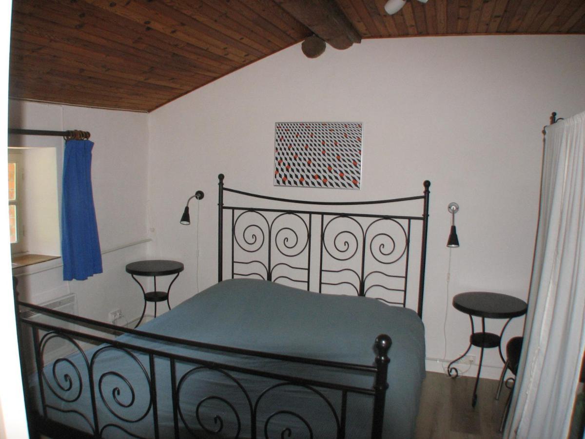 Camping La Vallee Verte Ambert Exterior foto