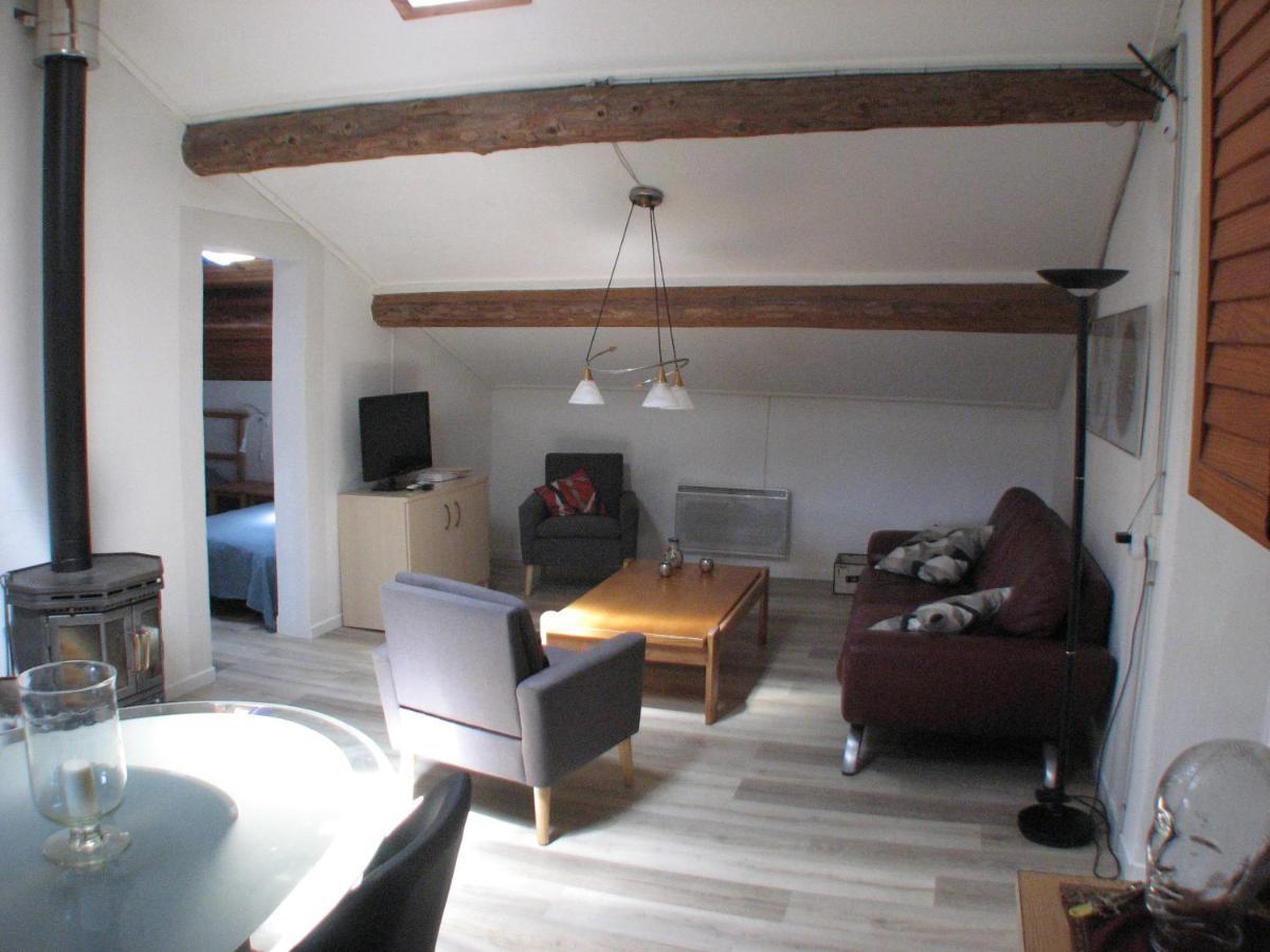 Camping La Vallee Verte Ambert Exterior foto